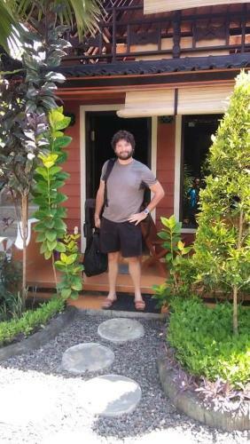 Hostal The Arya Guest House