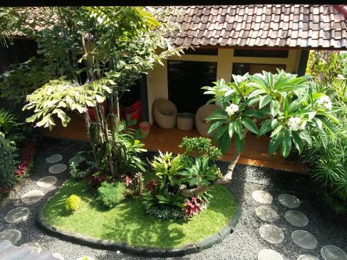 Hostal The Arya Guest House