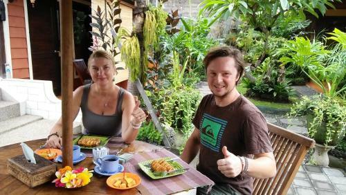 Hostal The Arya Guest House