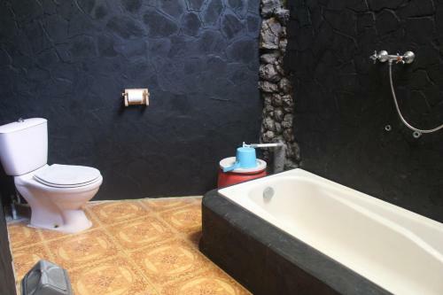 Hostal Leging View