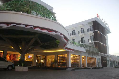 D'max Hotel & Convention Lombok