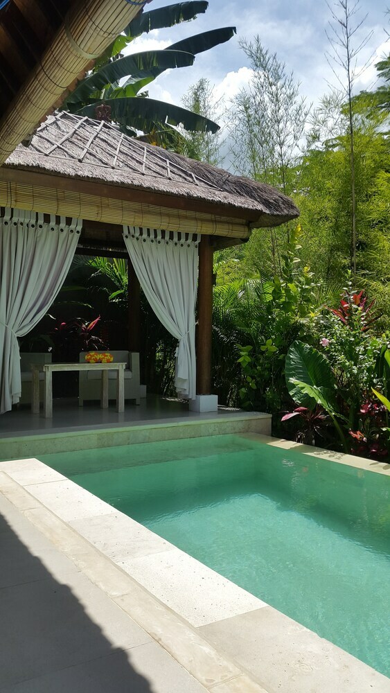 Sri Abi Ratu Villa