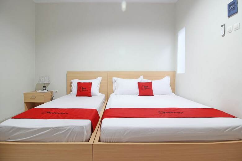 Hostal Reddoorz Near Amikom Yogyakarta
