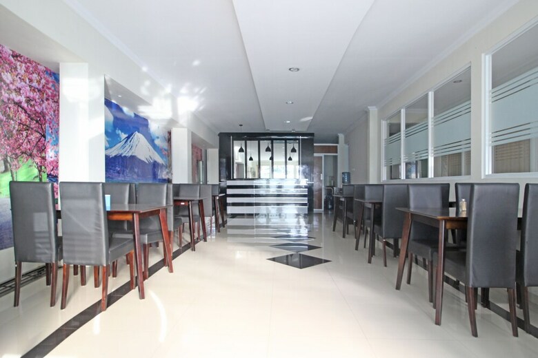 Hostal Reddoorz Near Amikom Yogyakarta
