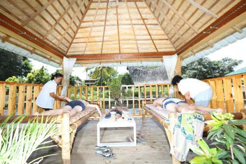 Hostal Toba Village Inn