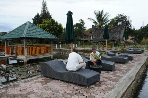 Hostal Toba Village Inn