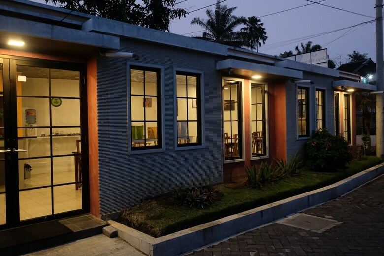 Hotel Griya Wijaya