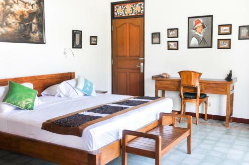 Hostal Agung Village
