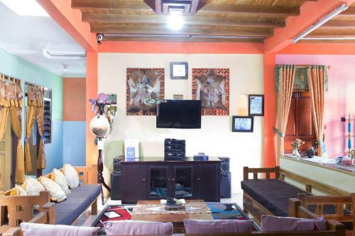 Hostal Spot On 2514 Residence Ortegha