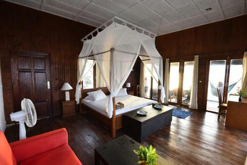 Hotel Kadidiri Paradise