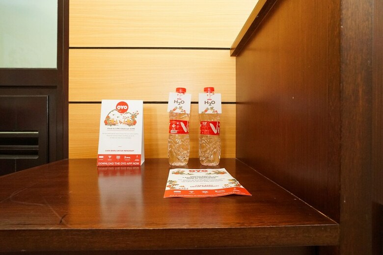 Oyo 309 Avila Ketapan Rame Hotel