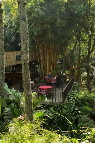 Hotel Kampung Sampireun Resort & Spa