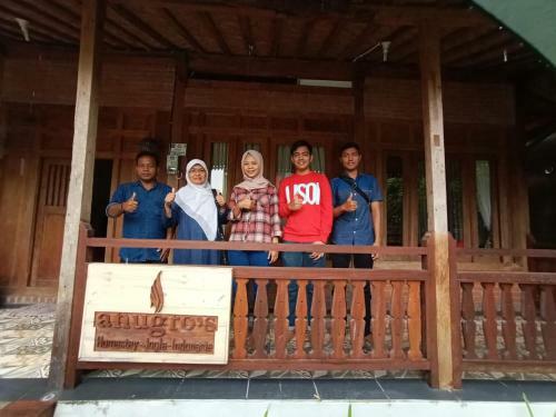 Anugro's Homestay By The Grand Java