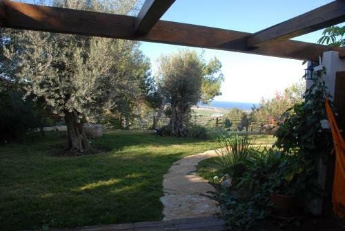 Bed & Breakfast Above The Sea
