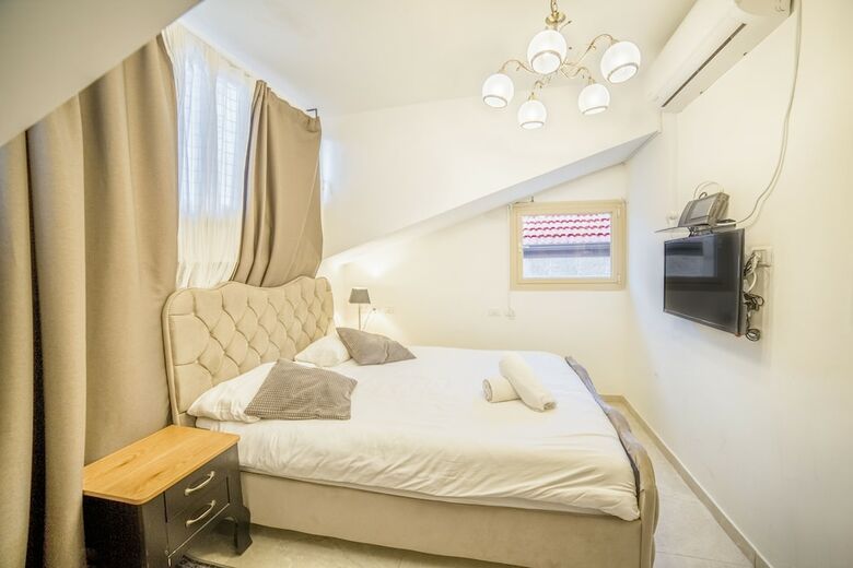 Jaffa 60 Apartments ( Jonathan Hotel Chain)