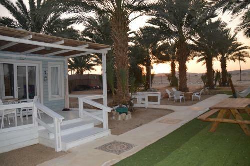 Lodge Shkutai Hottub Arava