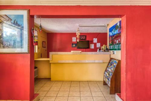 Motel Budget Inn And Suites