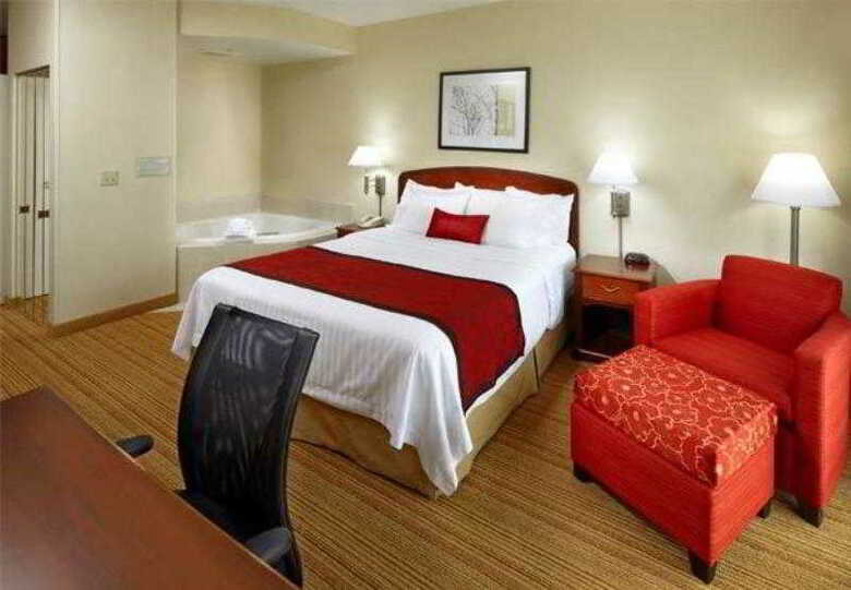 Hotel Courtyard Newark Granville