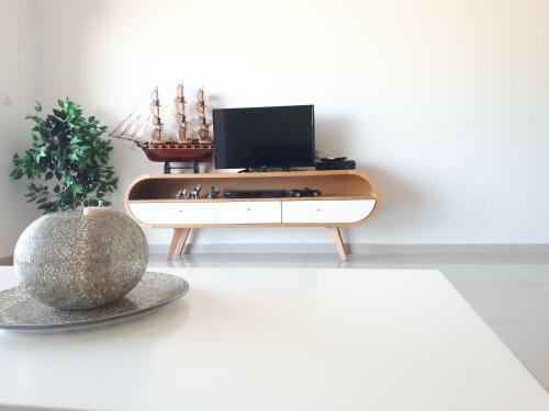 Apartment In The Center Ashdod