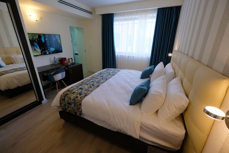 Tantur Hills Hotel