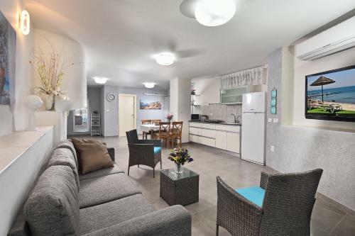 Apartamento Luxury Suite With Jaccuzzi? & Pool