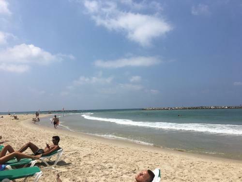 Luxury Beach Apartment On Ben Yehuda