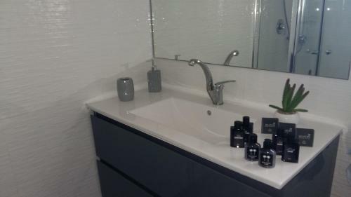 Holiday Studio Apartment Near The Bah� ' � Gardens