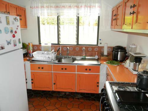 Habitacion Santo Domingo, Heredia