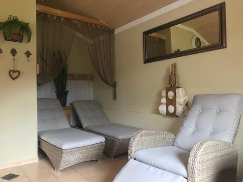 Hostal Zur Neuen Post Landhotel