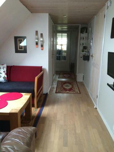 Bed & Breakfast Svalegaarden Guesthouse