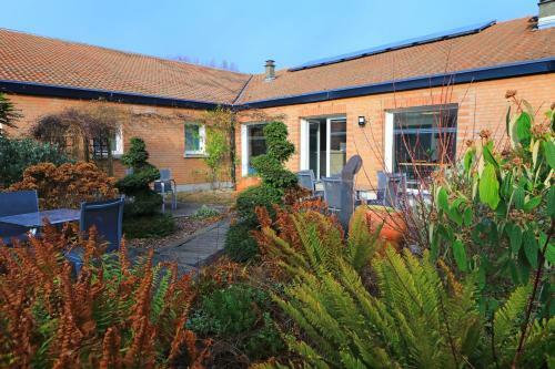 Brit Hotel Le Polder