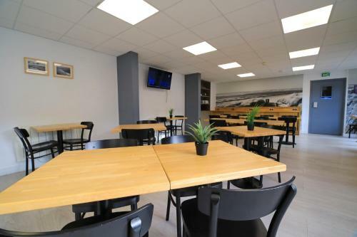 Brit Hotel Le Polder