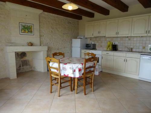 House G�te De La Rochebourdeau 2