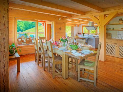 Lodge La Source - Ovo Network