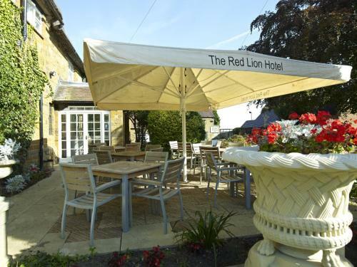 The Red Lion Hotel