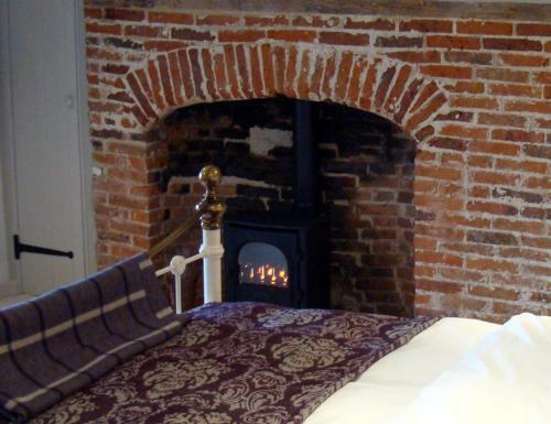Bed & Breakfast Keepers Cottage Guest House