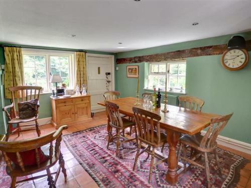 Holiday Home Motts Mill