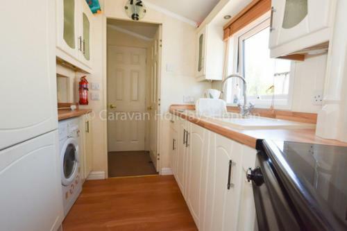 Caravan Holidays Hopton