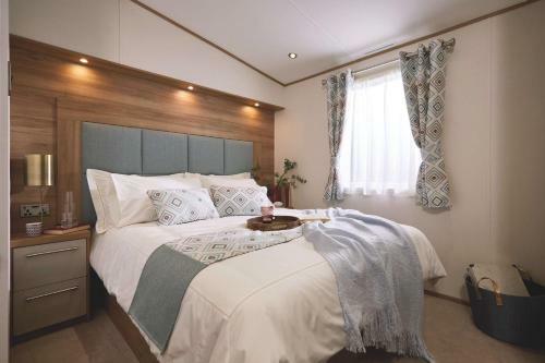 Caravan Holidays Hopton