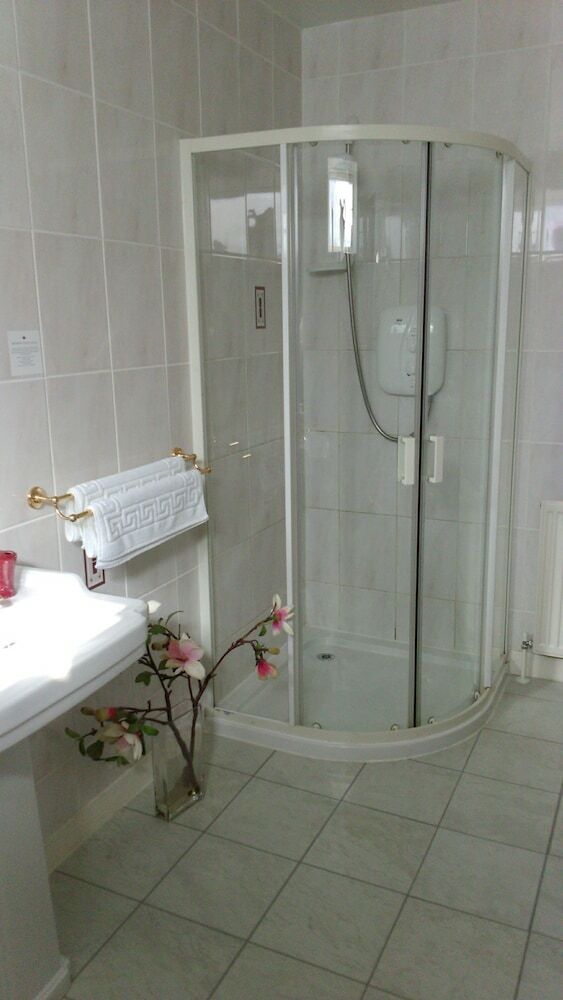 Hostal Disblair House