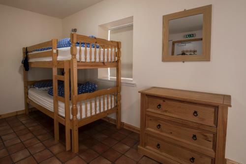 Aparthotel Black Isle Bunkhouse