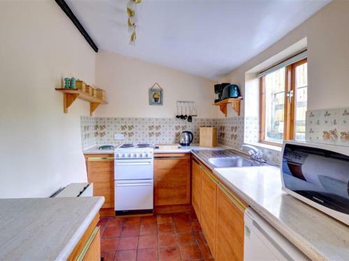 Holiday Home Llyn View Cottage