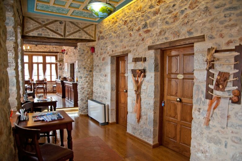 Hotel Archontiko Hatzipanayioti