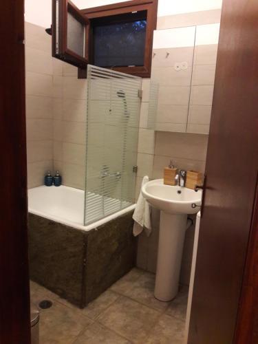 Kesi Holiday Home