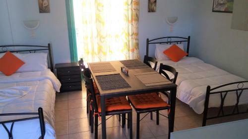 Mouragio Apartments