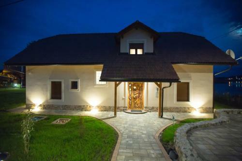 Jezerska Villa