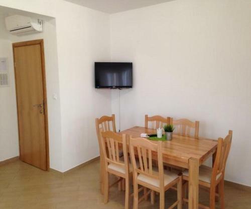 Apartments Caska IV