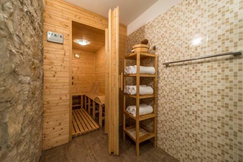 Villa Ladonja With Private Pool And Sauna