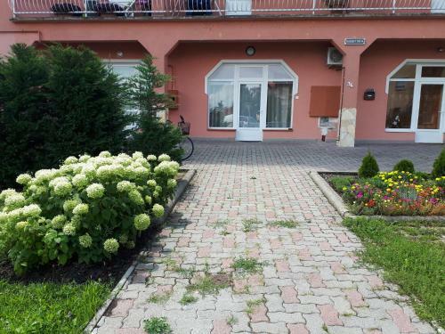 Kertv�rosi Apartman II