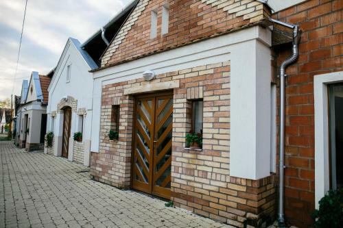 Hotel Pincelakat Borh�z �s Sz�lloda